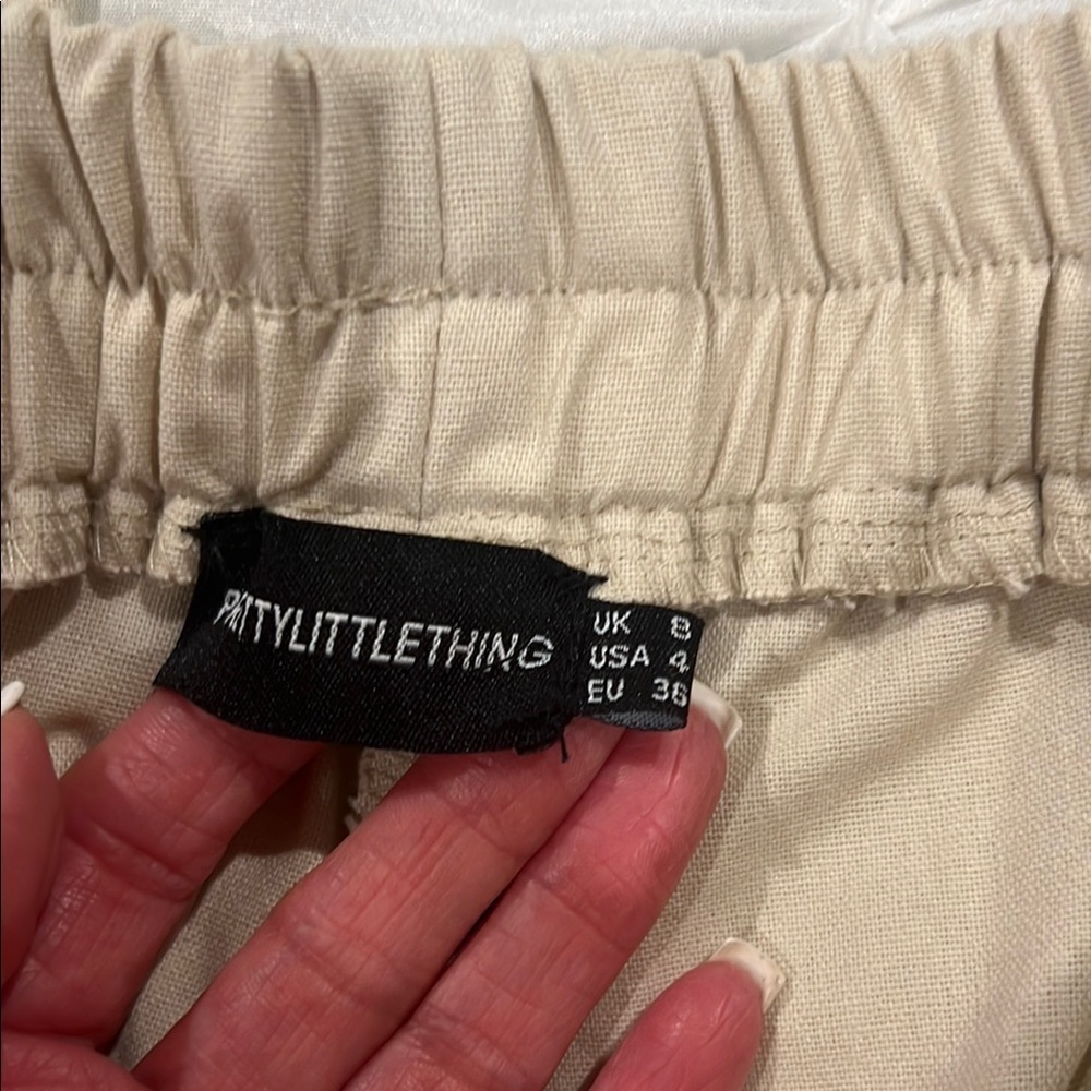 PrettyLittleThing Cream Two Piece Top Wide Leg Pants Set 2/4 - Picture 5 of 9